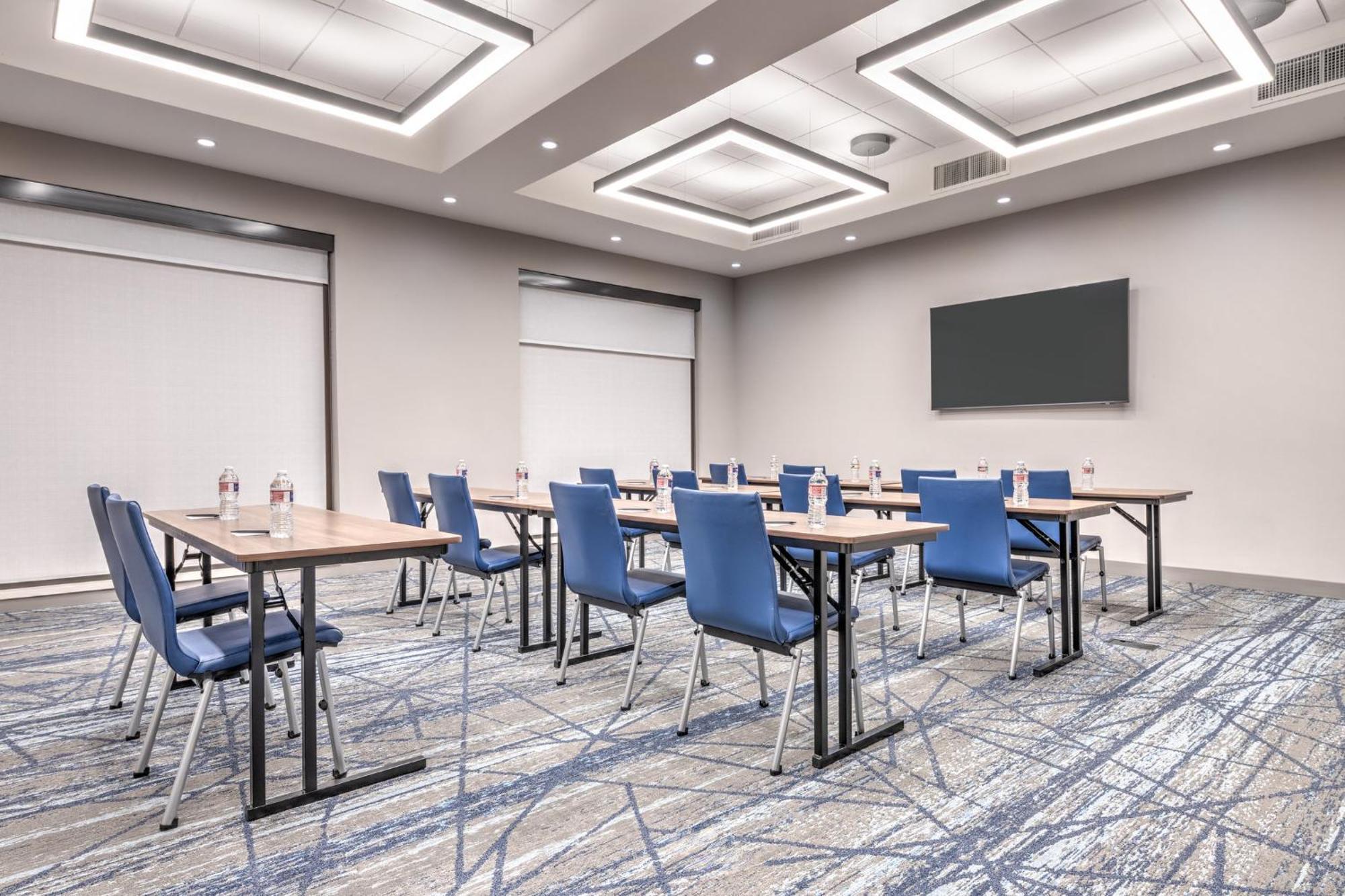 Holiday Inn Express & Suites Austin Airport East By Ihg Ngoại thất bức ảnh