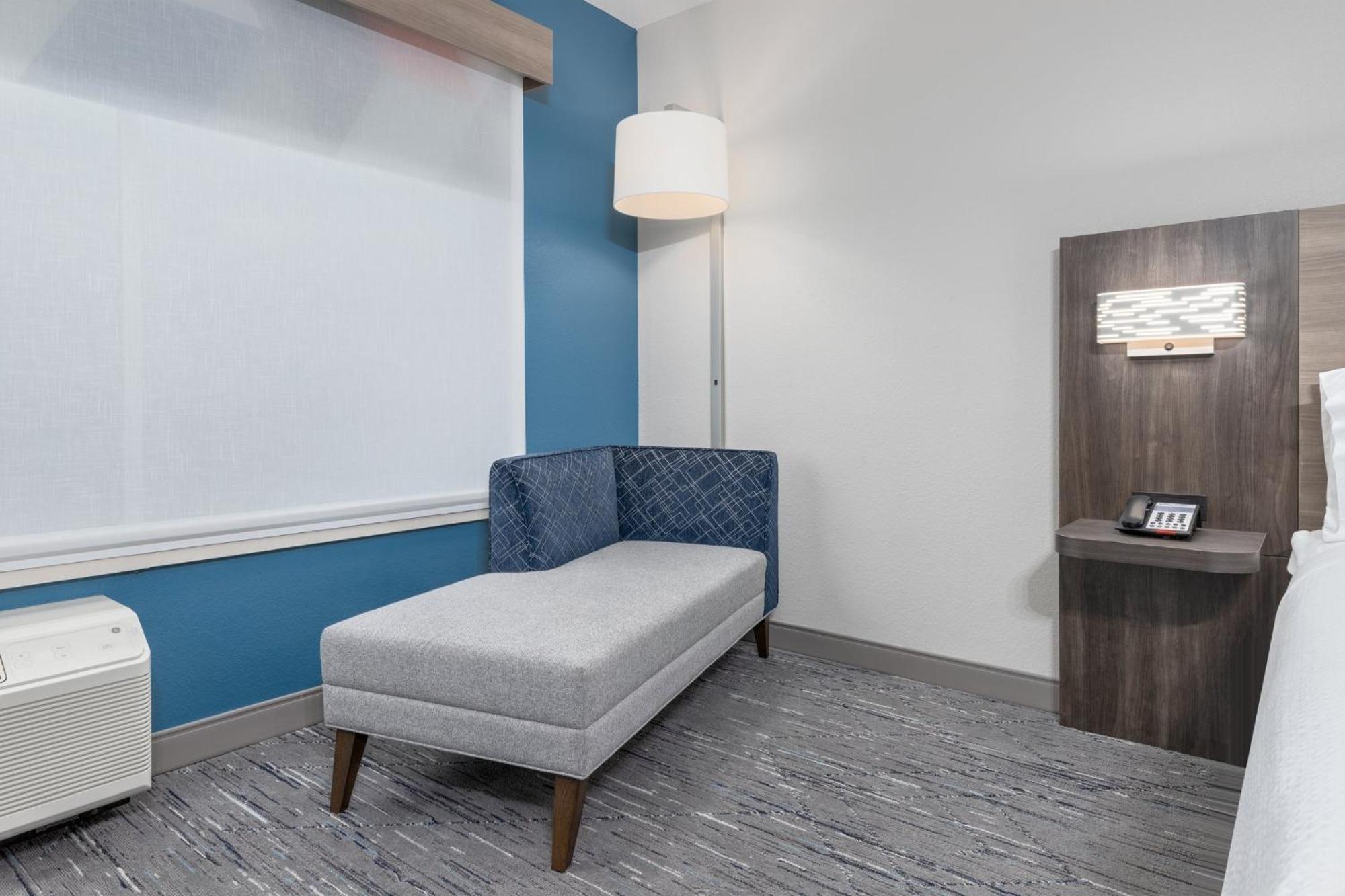 Holiday Inn Express & Suites Austin Airport East By Ihg Ngoại thất bức ảnh