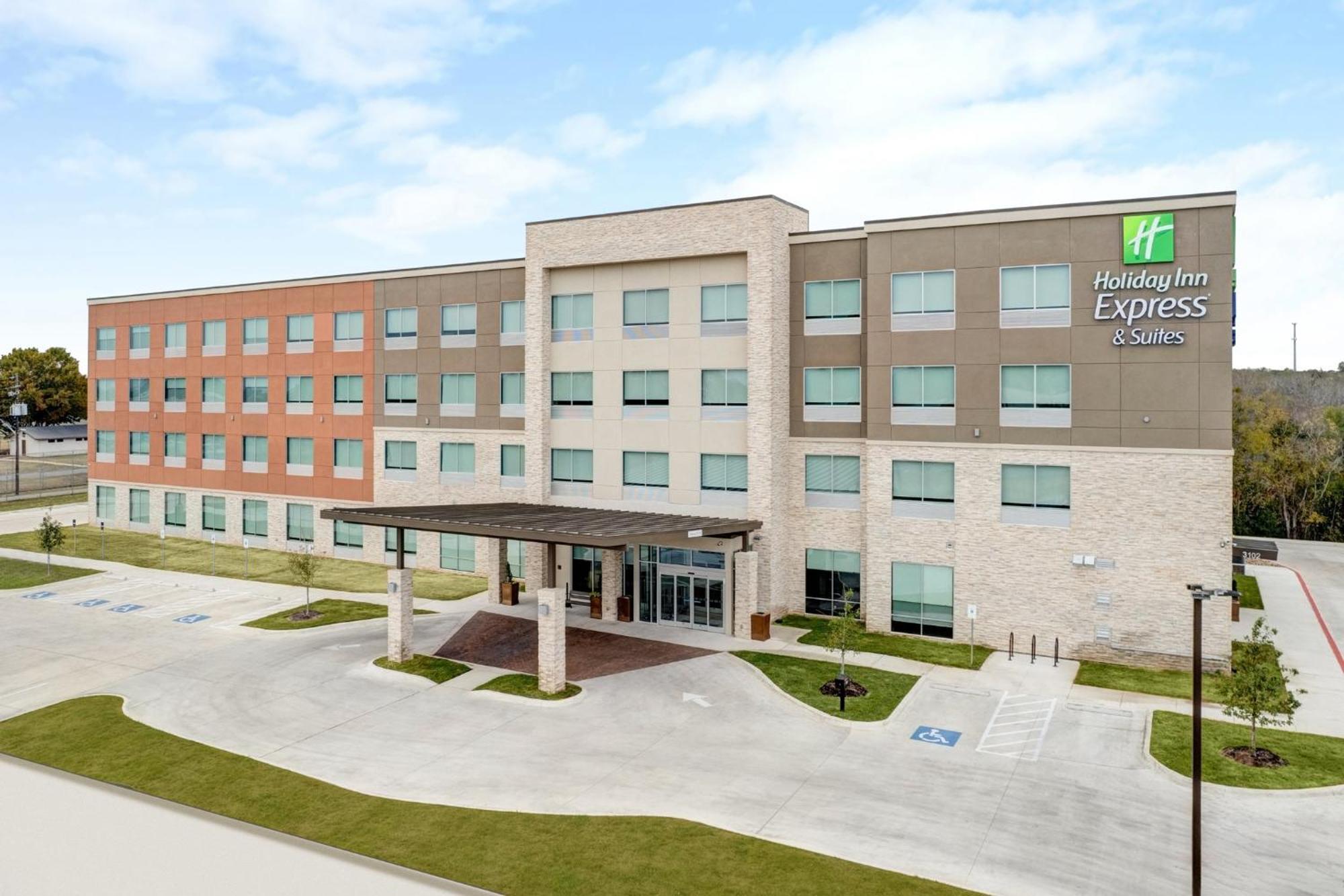 Holiday Inn Express & Suites Austin Airport East By Ihg Ngoại thất bức ảnh