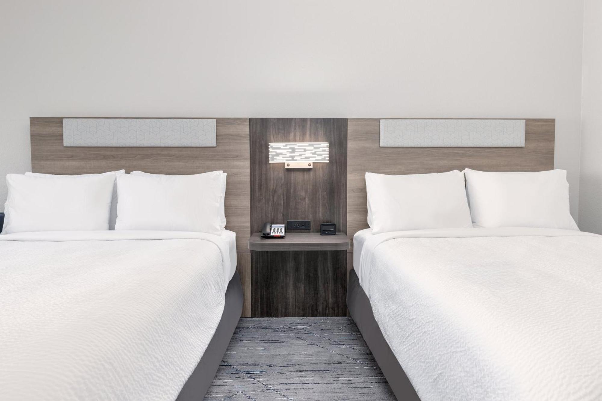Holiday Inn Express & Suites Austin Airport East By Ihg Ngoại thất bức ảnh